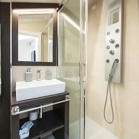 Opera Arte 招待所