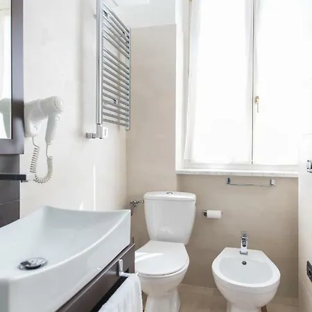 招待所 Opera Arte 4*