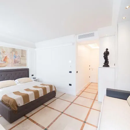 Casa de hóspedes Opera Arte 4*