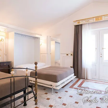 Opera Arte Guest house 4*